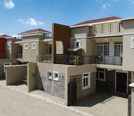 Js Apartments Narok Exterior photo